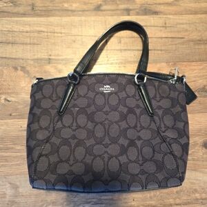 Coach classic C purse
